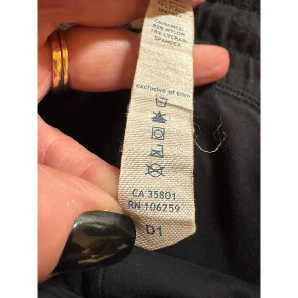 Lululemon Pants Women’s Black Run Dog Runner Jogger 10 Mid Rise Lined EUC - Picture 9 of 10